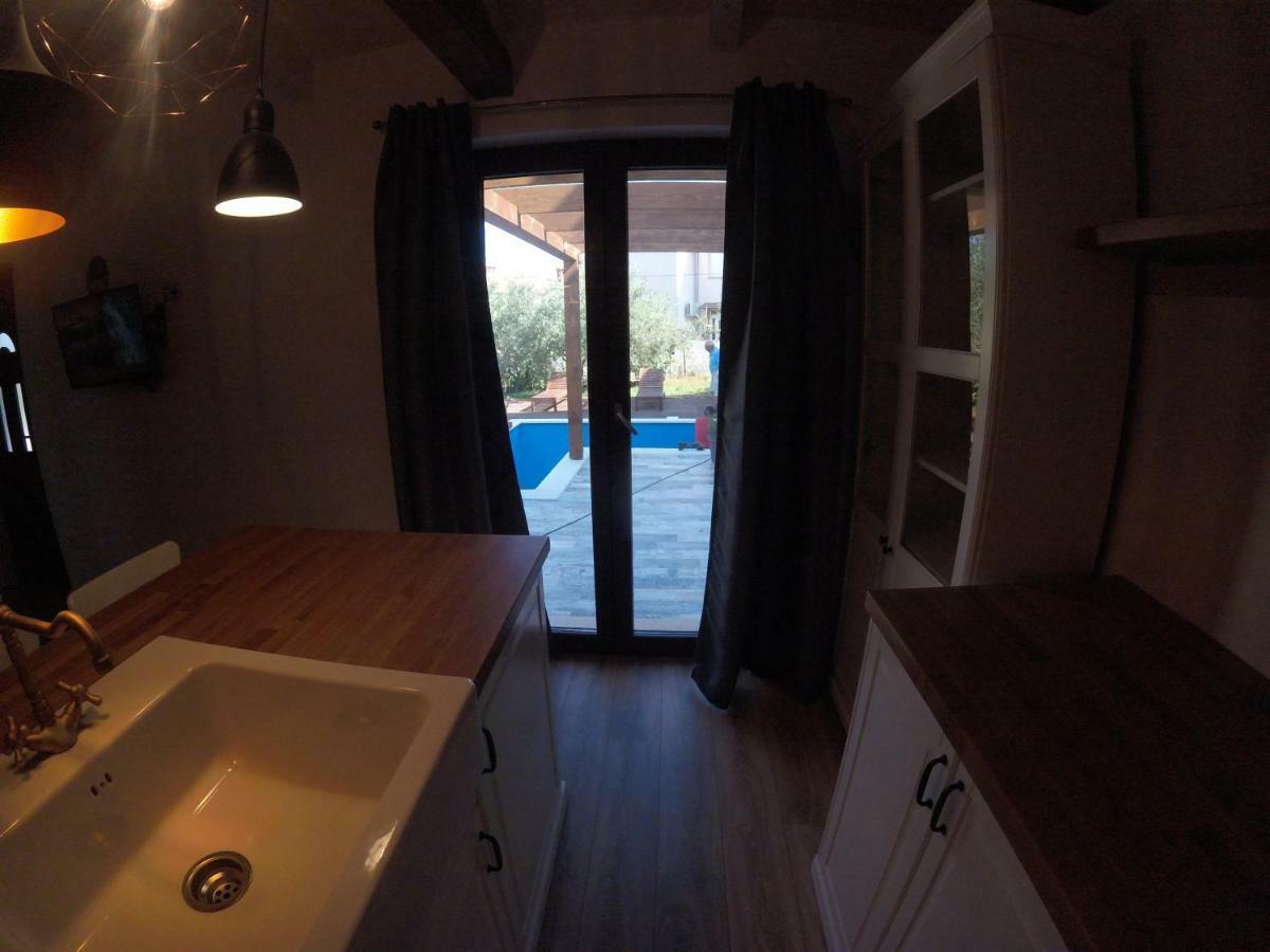 Apartments Romy بولا المظهر الخارجي الصورة