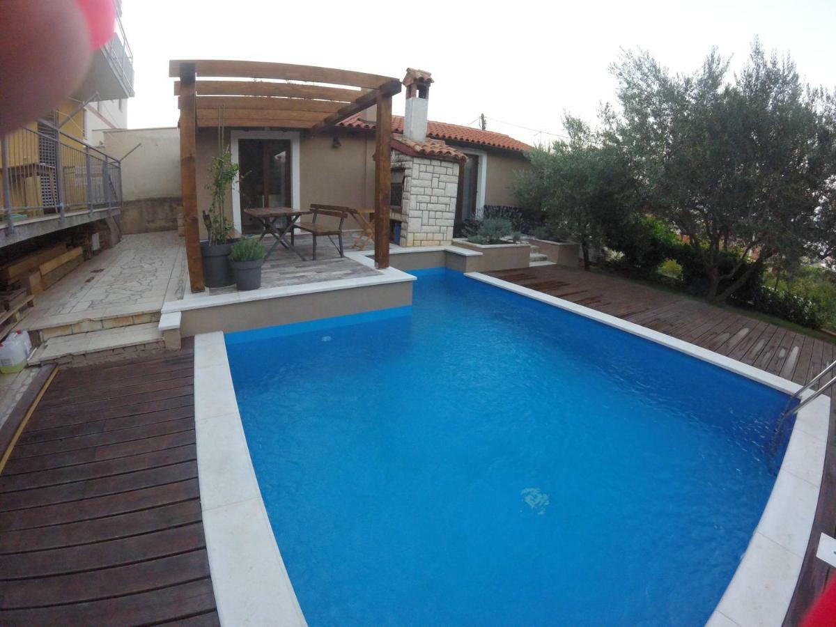 Apartments Romy بولا المظهر الخارجي الصورة